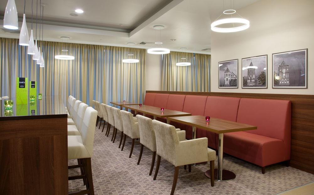 Hampton By Hilton Minsk City Centre Екстериор снимка
