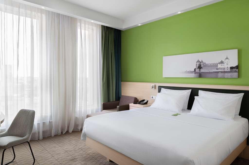 Hampton By Hilton Minsk City Centre Стая снимка